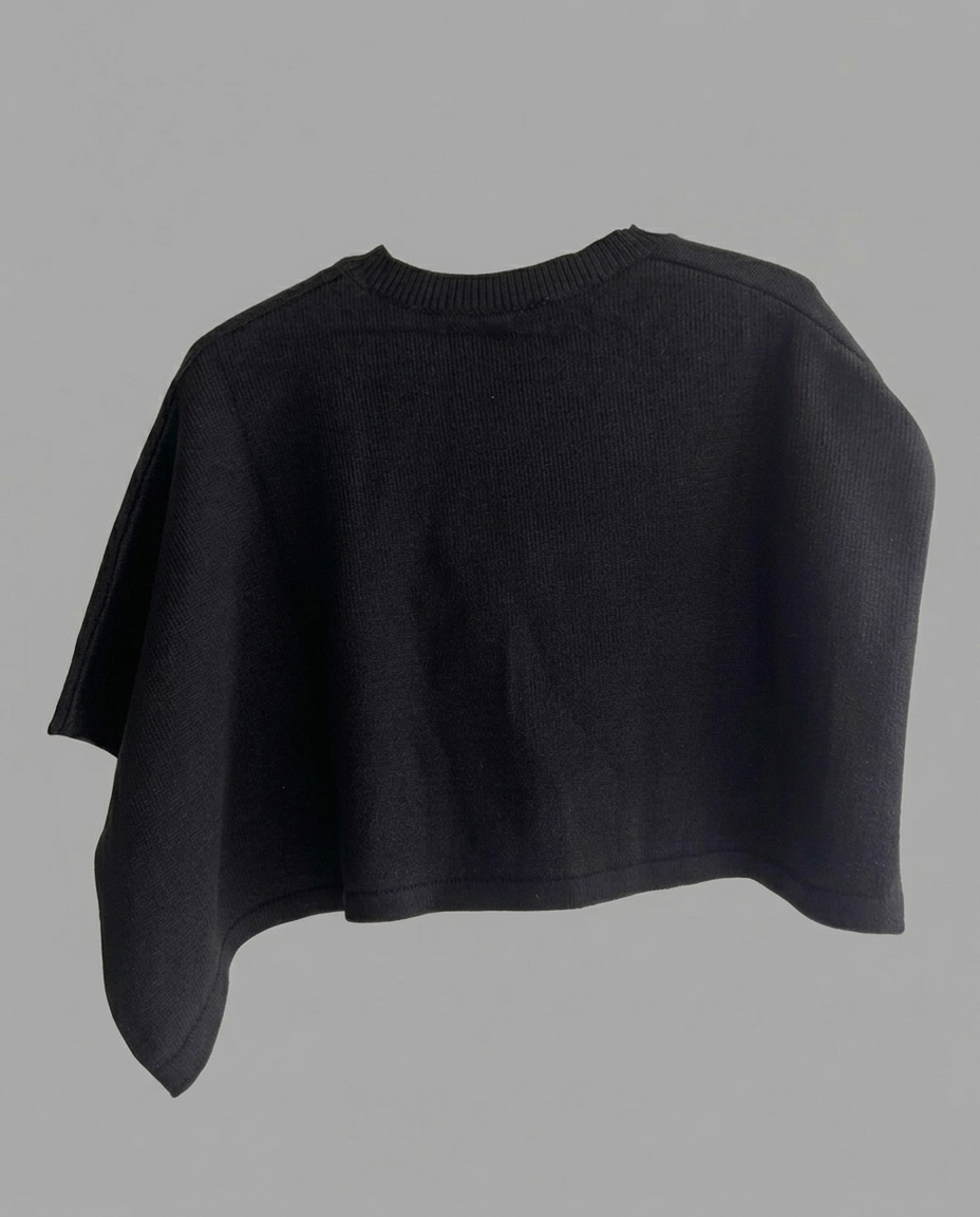 TK00022_Irregular Black Knitted Vest