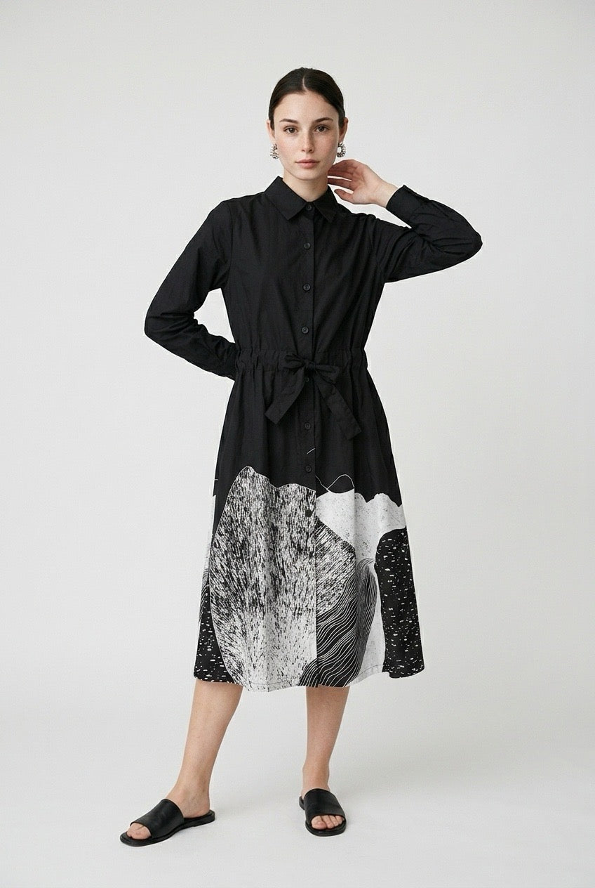 One piece black shirt with lovely drawing