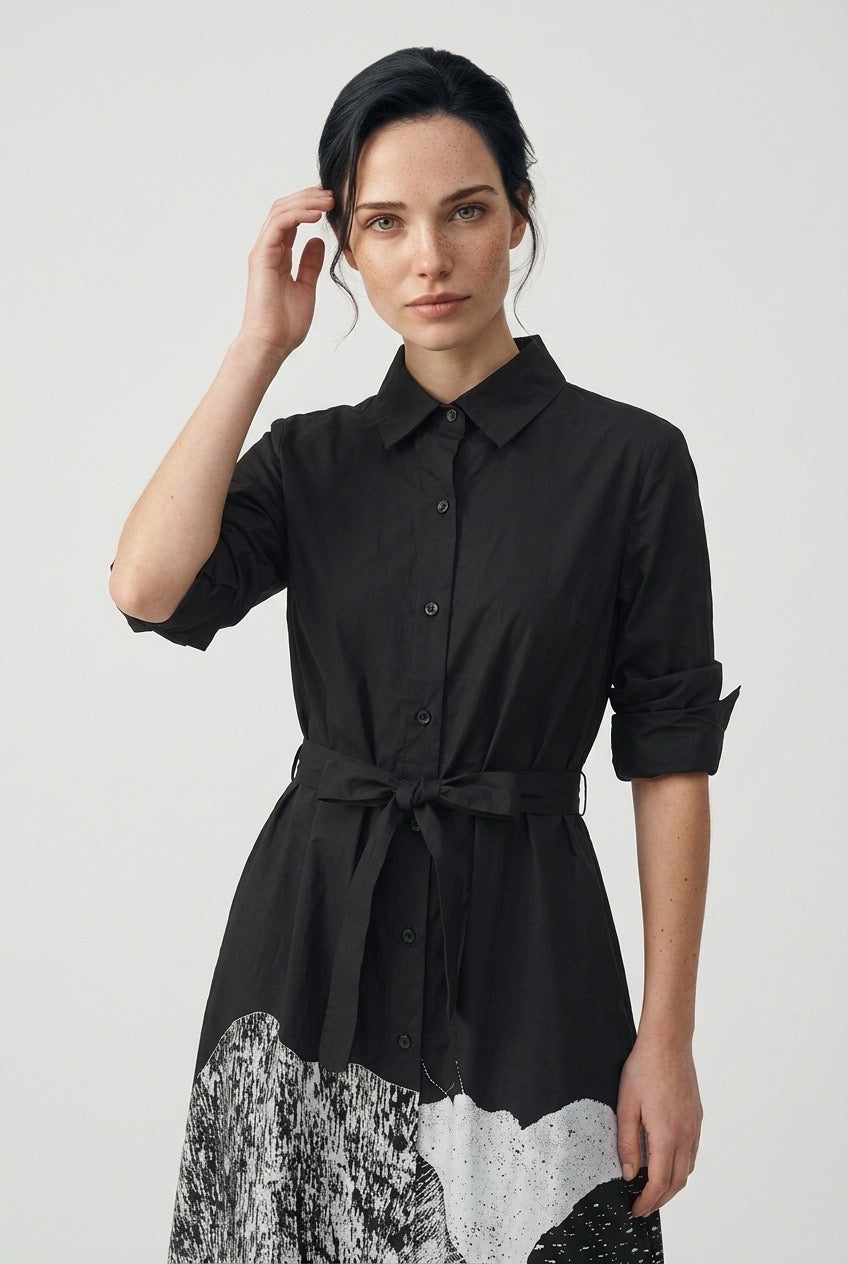 One piece black shirt with lovely drawing
