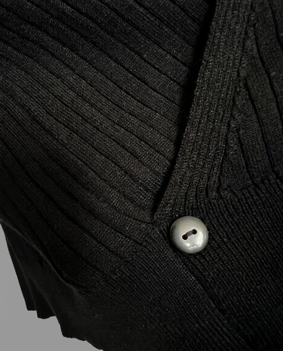 TK00023_Black Ribbed Top