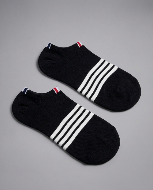 AV00036_Black striped socks